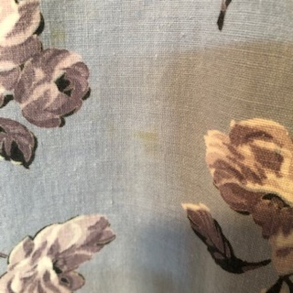 Vintage 1950s Lightweight Long Cotton Apron Blue Roses Pockets Adjustable Size - Picture 9 of 9